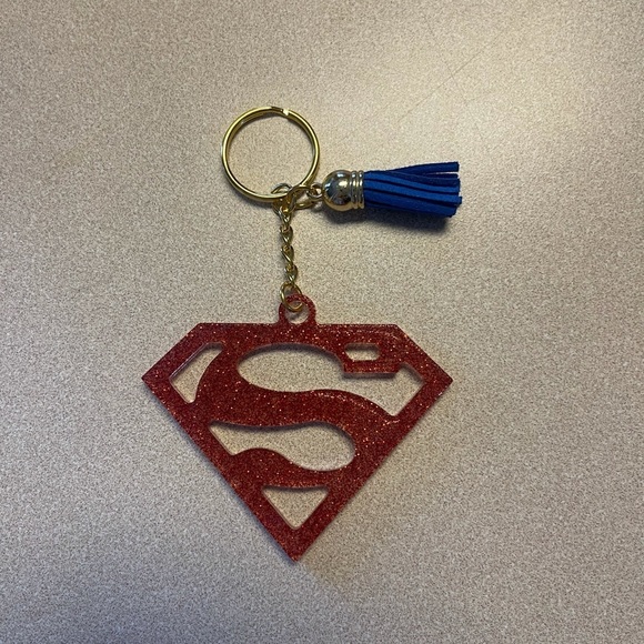 🎉🎉HP🎉🎉 Handmade SUPERHERO Keychains - Picture 5 of 8